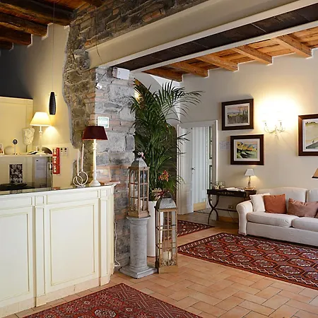 Borgo Antico Отель 3*