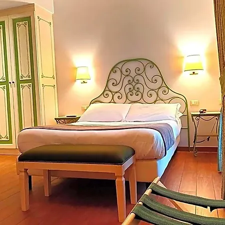 Borgo Antico 3*
