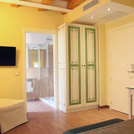 Borgo Antico Отель