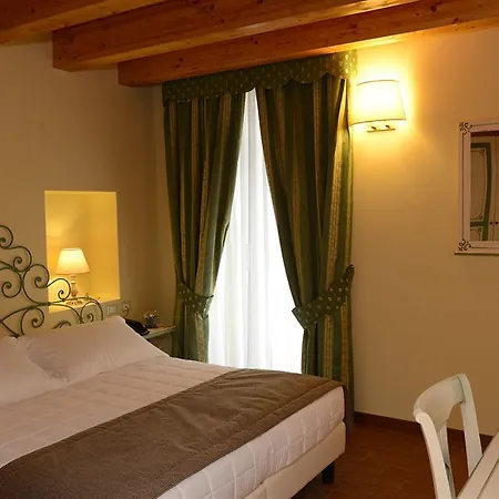 Отель Borgo Antico