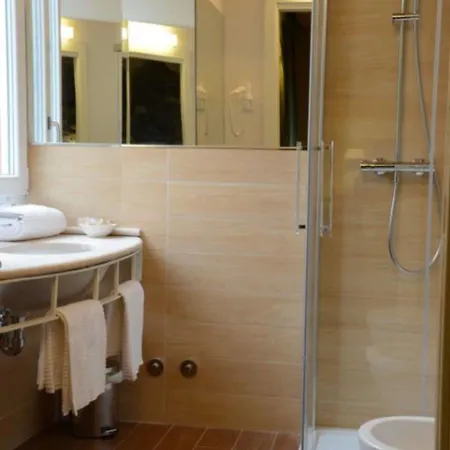 Borgo Antico 3* Комо
