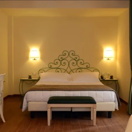 Borgo Antico Otel 3*